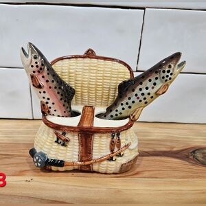 Fishermans Creel Holder Trout & Basket Salt & Pepper Shakers
